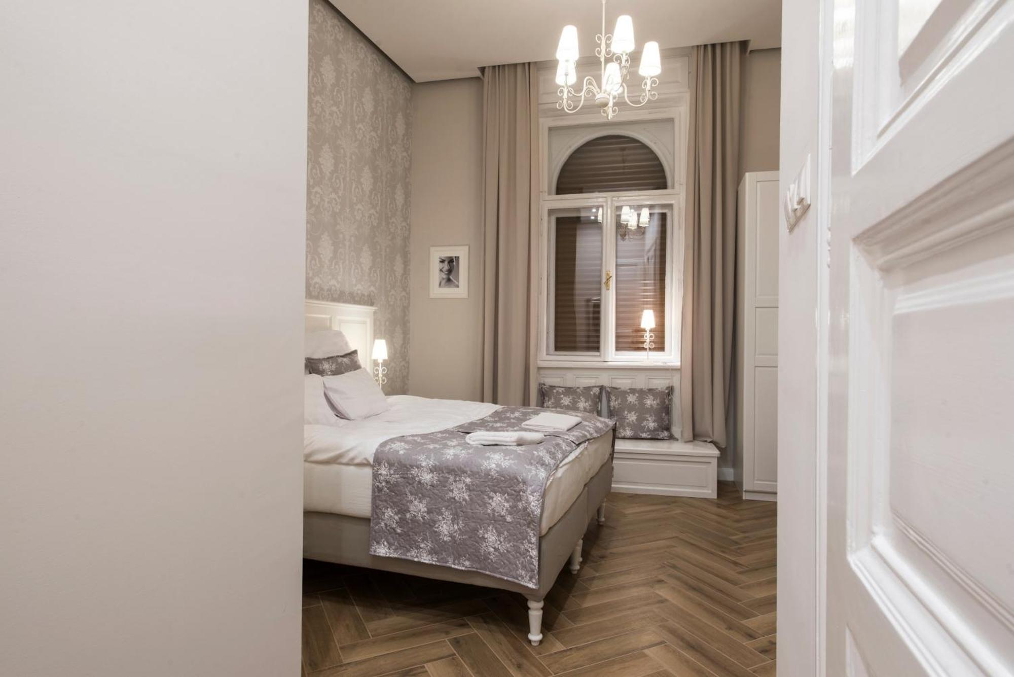 Serenity Boutique Budapest Exterior photo