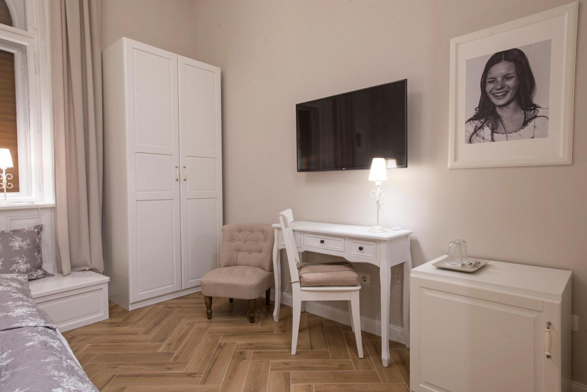 Serenity Boutique Budapest Exterior photo